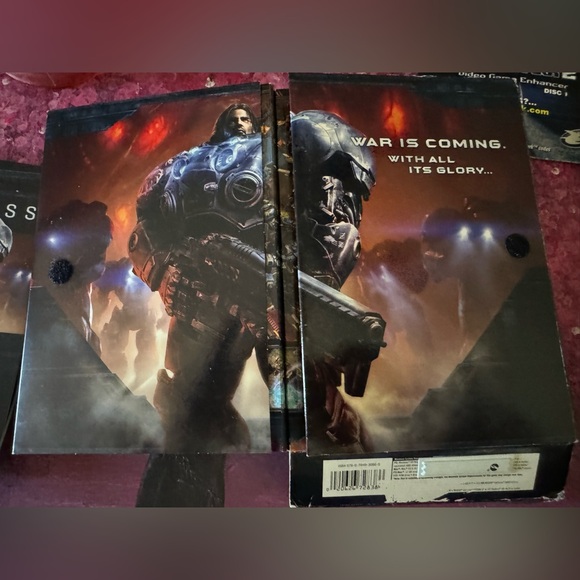 Star Craft II - Wings of Liberty Windows/Mac PC Game Software - Complete - Picture 2 of 6